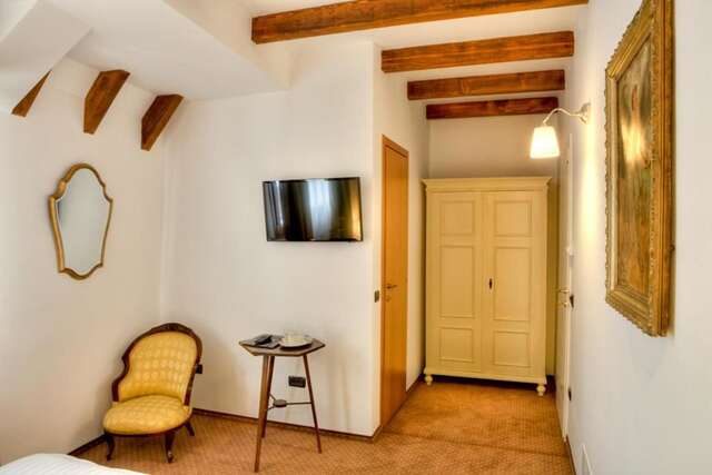 Гостевой дом Trattoria Al Gallo Бран-46